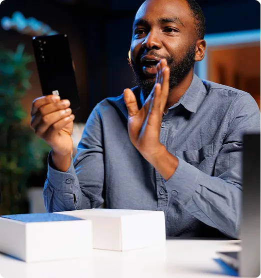 Investor reviewing a commercial paper issuance on a mobile phone